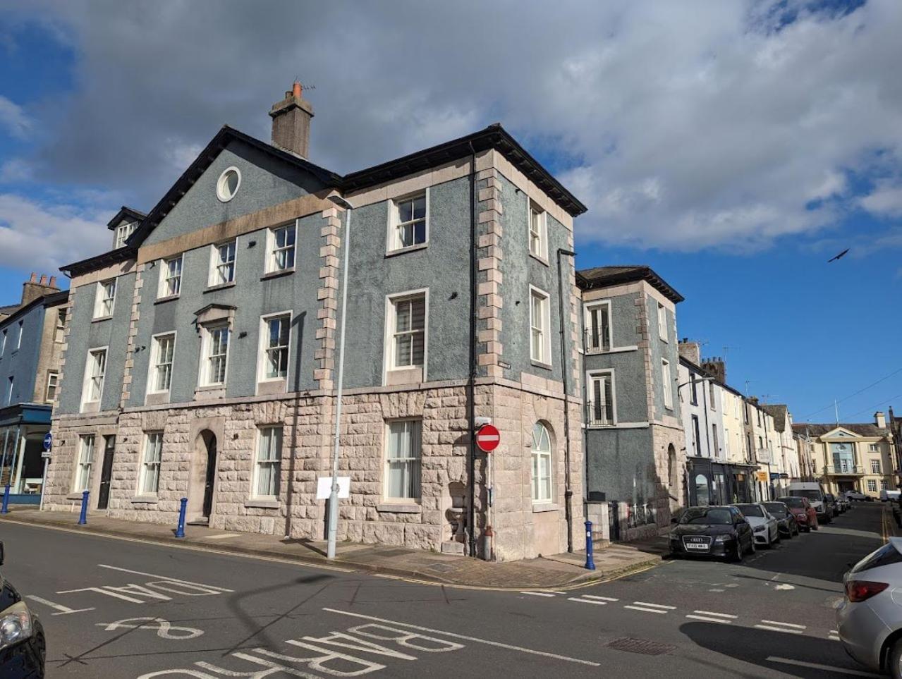 4 Bedroom House, Central Ulverston Εξωτερικό φωτογραφία
