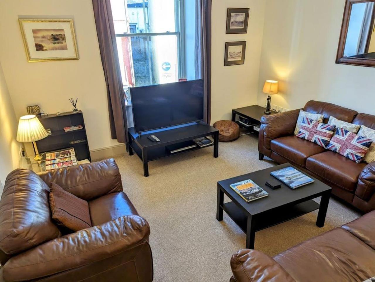 4 Bedroom House, Central Ulverston Εξωτερικό φωτογραφία