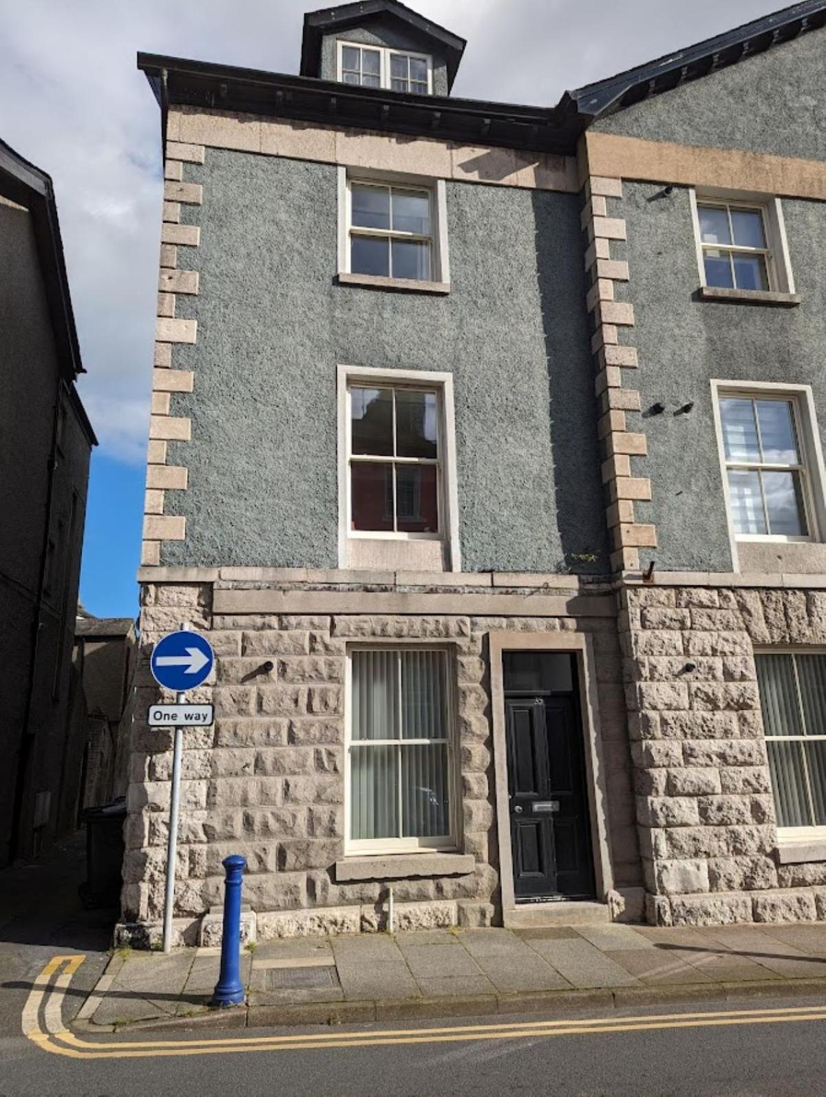 4 Bedroom House, Central Ulverston Εξωτερικό φωτογραφία